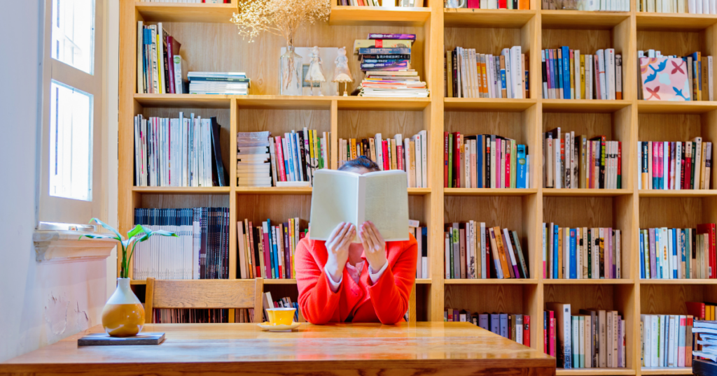 葛飾区読書感想文コンクールで中之台小より２名入賞